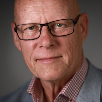Dr. Eric van der Vet